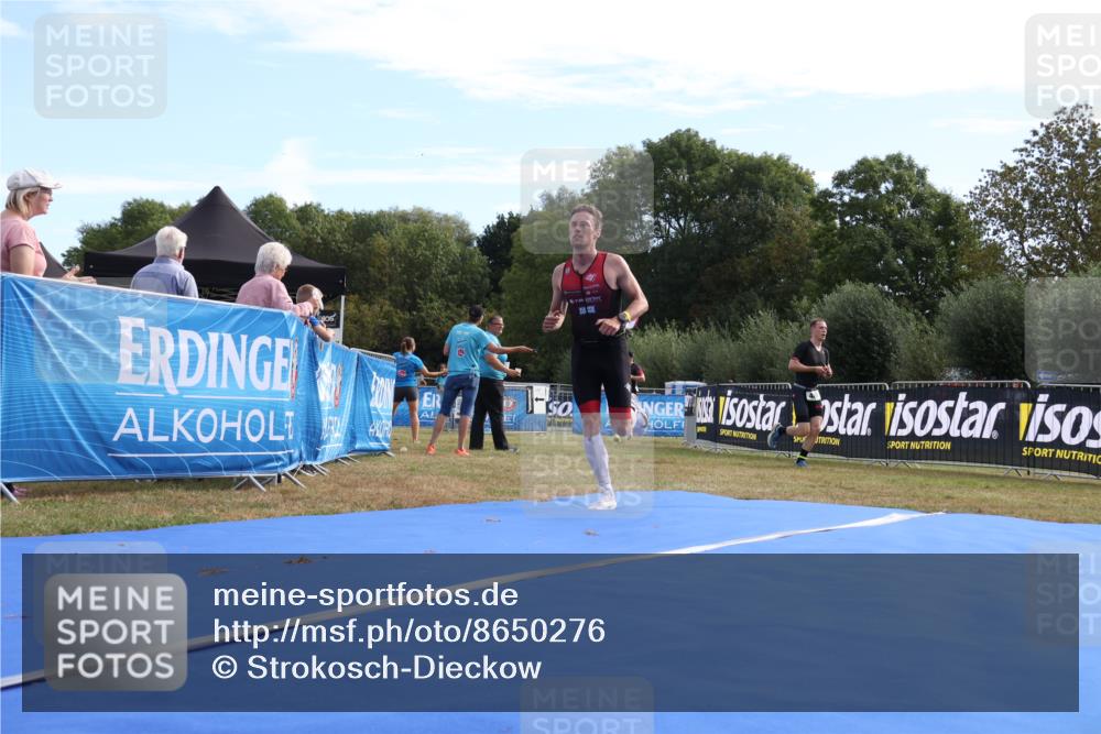 31.08.2025 - Elbe Triathlon Hamburg Strokosch-Dieckow http://msf.ph/oto/8650276 31.08.2025 10:03:29 Ziel 186 meine-sportfotos.de