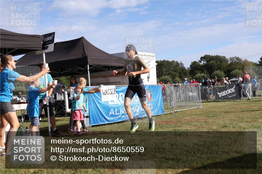 31.08.2025 - Elbe Triathlon Hamburg Strokosch-Dieckow http://msf.ph/oto/8650559 31.08.2025 09:28:48 Laufen  meine-sportfotos.de