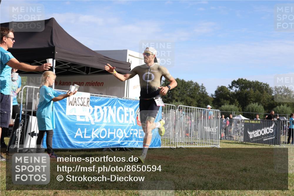31.08.2025 - Elbe Triathlon Hamburg Strokosch-Dieckow http://msf.ph/oto/8650594 31.08.2025 09:32:53 Laufen  meine-sportfotos.de