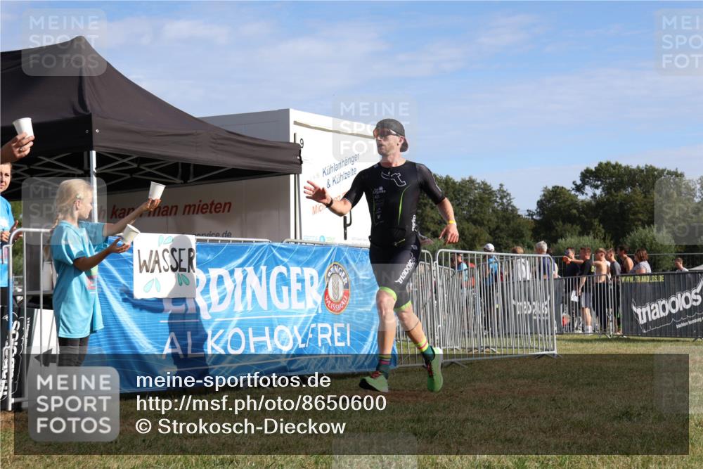 31.08.2025 - Elbe Triathlon Hamburg Strokosch-Dieckow http://msf.ph/oto/8650600 31.08.2025 09:33:12 Laufen 88, 88 meine-sportfotos.de