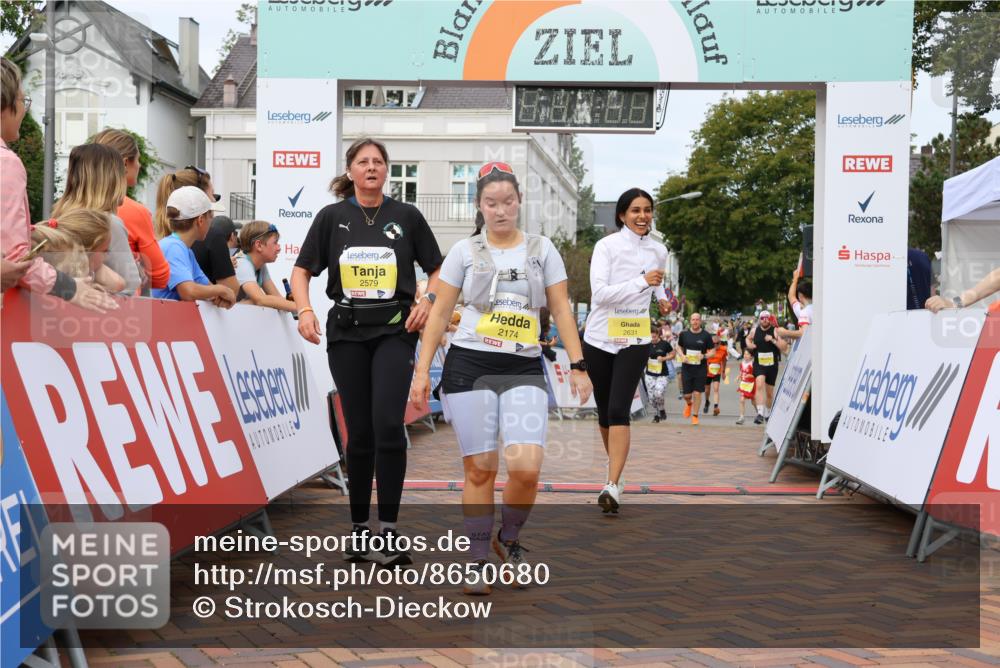 31.08.2025 - 21. Blankeneser Heldenlauf Strokosch-Dieckow http://msf.ph/oto/8650680 31.08.2025 10:36:42 Ziel 2174, 2631, 2001, 2579, 2495, 2591, 2708 meine-sportfotos.de