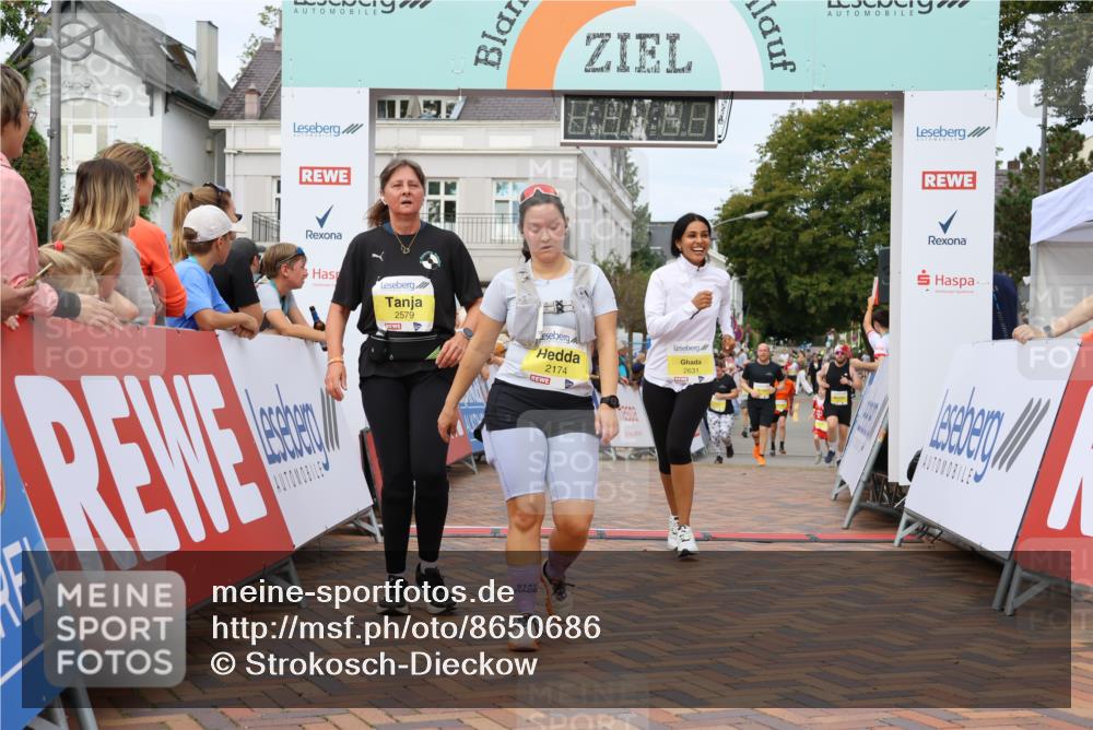 31.08.2025 - 21. Blankeneser Heldenlauf Strokosch-Dieckow http://msf.ph/oto/8650686 31.08.2025 10:36:42 Ziel 2174, 2631, 2001, 2579, 2495, 2591, 2708 meine-sportfotos.de