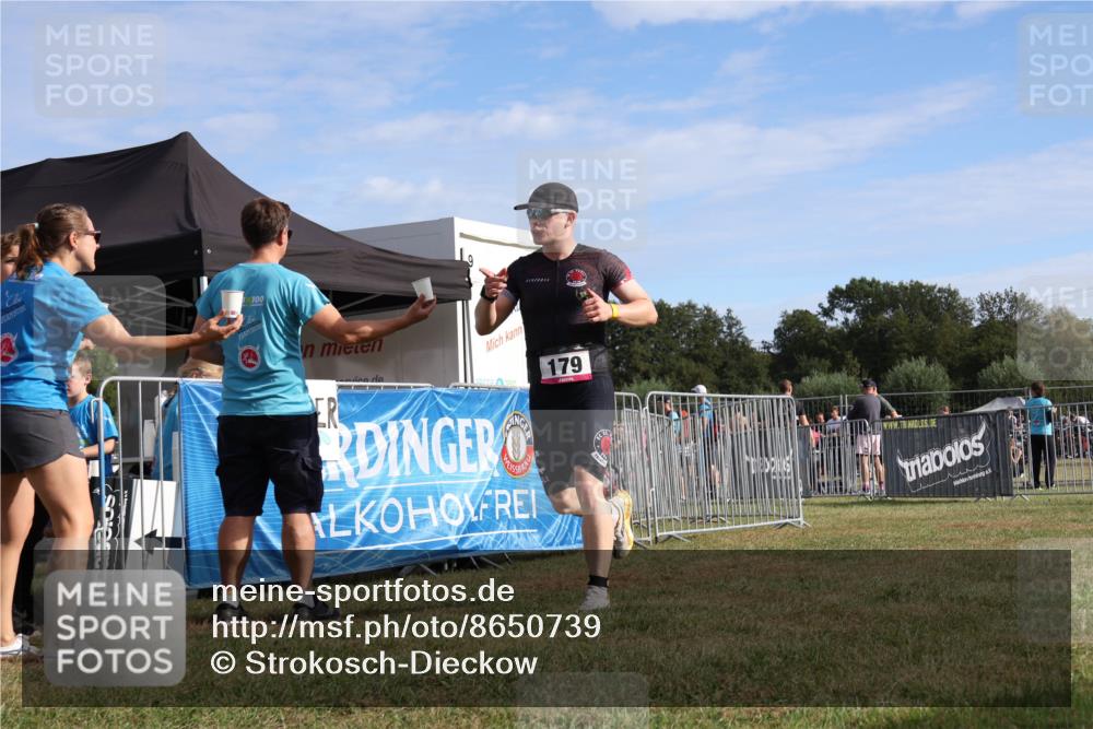 31.08.2025 - Elbe Triathlon Hamburg Strokosch-Dieckow http://msf.ph/oto/8650739 31.08.2025 09:39:53 Laufen 100, 179 meine-sportfotos.de