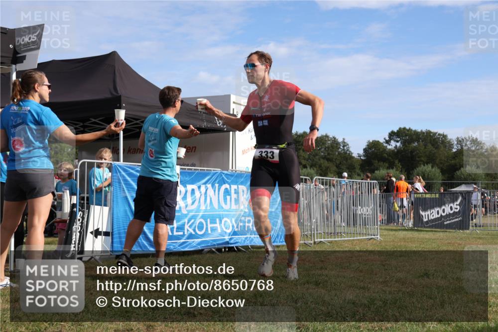 31.08.2025 - Elbe Triathlon Hamburg Strokosch-Dieckow http://msf.ph/oto/8650768 31.08.2025 09:41:16 Laufen 100, 100, 100100, 333 meine-sportfotos.de