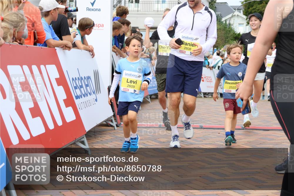 31.08.2025 - 21. Blankeneser Heldenlauf Strokosch-Dieckow http://msf.ph/oto/8650788 31.08.2025 10:36:27 Ziel 2585, 2586, 2739, 2645, 2650, 2744, 2608, 2609, 2520, 2522, 2377, 2670, 2674 meine-sportfotos.de