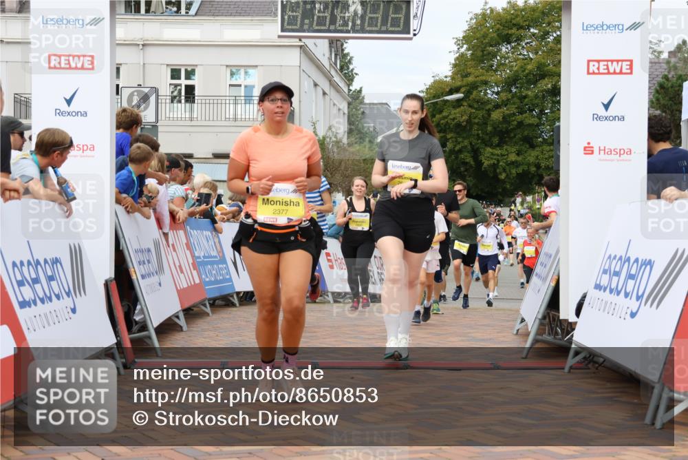 31.08.2025 - 21. Blankeneser Heldenlauf Strokosch-Dieckow http://msf.ph/oto/8650853 31.08.2025 10:36:21 Ziel 2645, 2650, 2744, 2281, 2282, 2609, 2500, 2520, 2369, 2522, 2377, 2670, 2674 meine-sportfotos.de