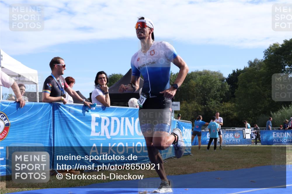 31.08.2025 - Elbe Triathlon Hamburg Strokosch-Dieckow http://msf.ph/oto/8650921 31.08.2025 10:28:24 Ziel 179, 443 meine-sportfotos.de