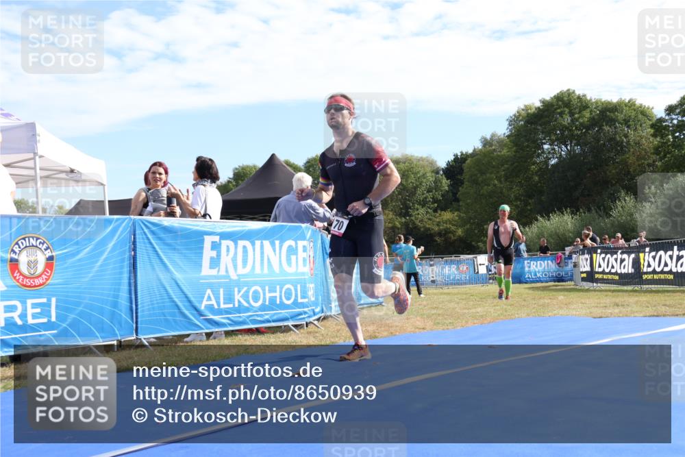31.08.2025 - Elbe Triathlon Hamburg Strokosch-Dieckow http://msf.ph/oto/8650939 31.08.2025 10:29:07 Ziel 170 meine-sportfotos.de