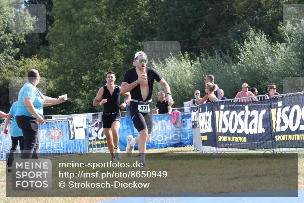 31.08.2025 - Elbe Triathlon Hamburg Strokosch-Dieckow http://msf.ph/oto/8650949 31.08.2025 10:30:17 Ziel 192, 309 meine-sportfotos.de
