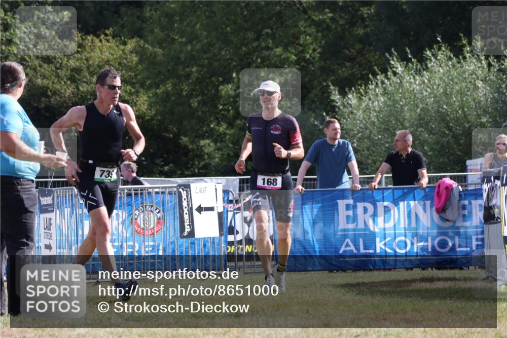31.08.2025 - Elbe Triathlon Hamburg Strokosch-Dieckow http://msf.ph/oto/8651000 31.08.2025 10:31:49 Ziel 168 meine-sportfotos.de
