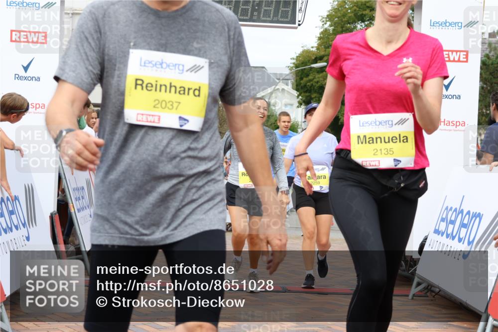 31.08.2025 - 21. Blankeneser Heldenlauf Strokosch-Dieckow http://msf.ph/oto/8651028 31.08.2025 10:35:37 Ziel 2061, 2037, 2107, 2266, 2267, 2135, 2200, 2259, 2258 meine-sportfotos.de