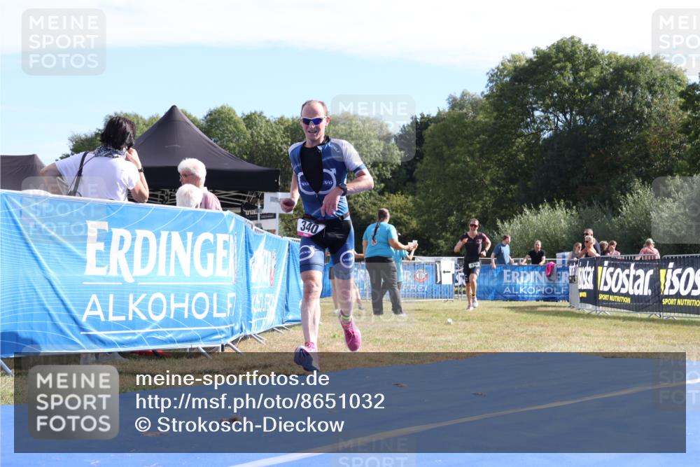 31.08.2025 - Elbe Triathlon Hamburg Strokosch-Dieckow http://msf.ph/oto/8651032 31.08.2025 10:32:58 Ziel 213, 340, 476 meine-sportfotos.de