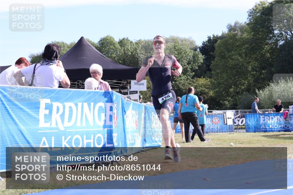 31.08.2025 - Elbe Triathlon Hamburg Strokosch-Dieckow http://msf.ph/oto/8651044 31.08.2025 10:33:02 Ziel 213, 340, 476 meine-sportfotos.de