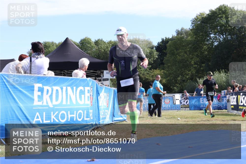 31.08.2025 - Elbe Triathlon Hamburg Strokosch-Dieckow http://msf.ph/oto/8651070 31.08.2025 10:33:20 Ziel 257, 363, 600 meine-sportfotos.de