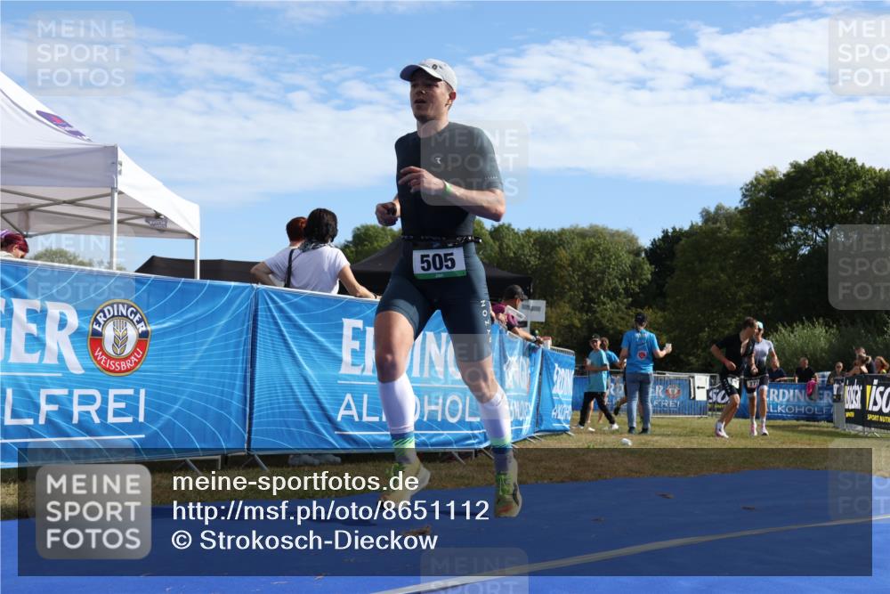 31.08.2025 - Elbe Triathlon Hamburg Strokosch-Dieckow http://msf.ph/oto/8651112 31.08.2025 10:37:04 Ziel 272, 505 meine-sportfotos.de