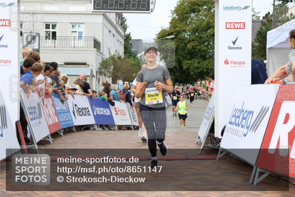 31.08.2025 - 21. Blankeneser Heldenlauf Strokosch-Dieckow http://msf.ph/oto/8651147 31.08.2025 10:35:03 Ziel 2198, 2547 meine-sportfotos.de