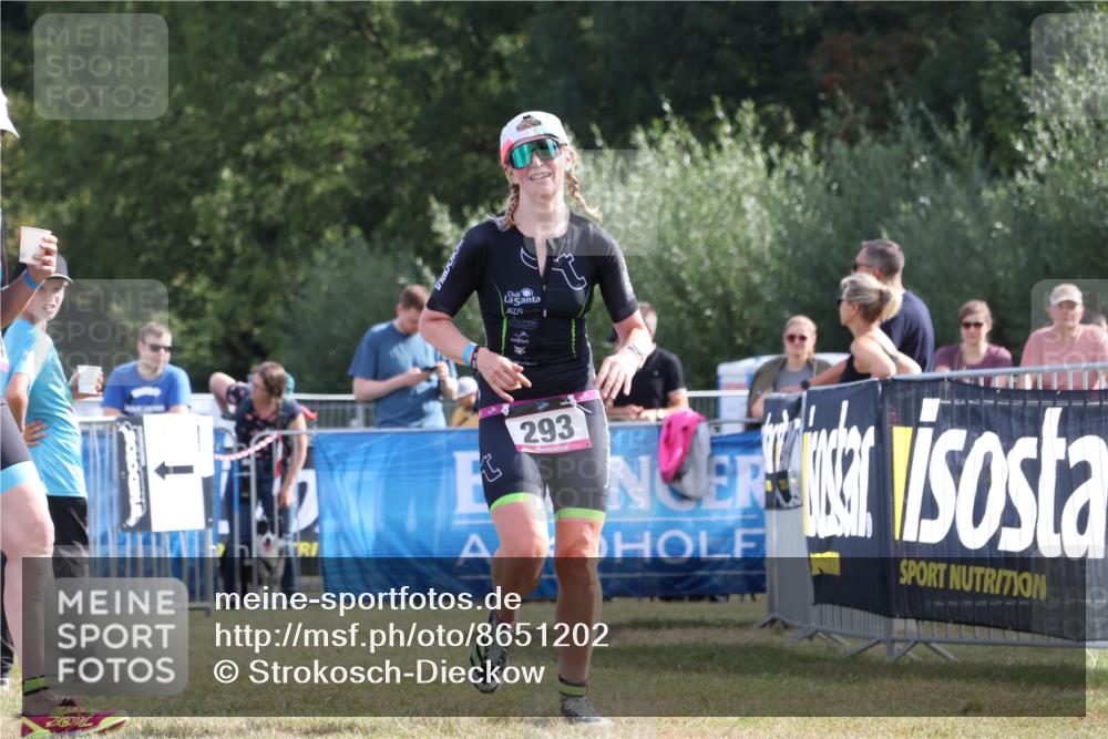31.08.2025 - Elbe Triathlon Hamburg Strokosch-Dieckow http://msf.ph/oto/8651202 31.08.2025 10:40:03 Ziel 293, 553 meine-sportfotos.de
