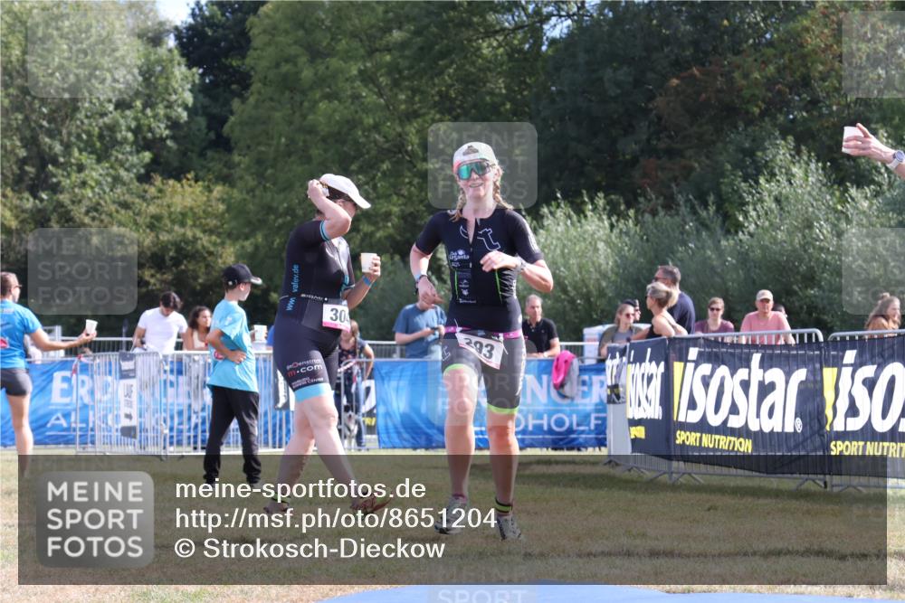 31.08.2025 - Elbe Triathlon Hamburg Strokosch-Dieckow http://msf.ph/oto/8651204 31.08.2025 10:40:04 Ziel 293, 553 meine-sportfotos.de