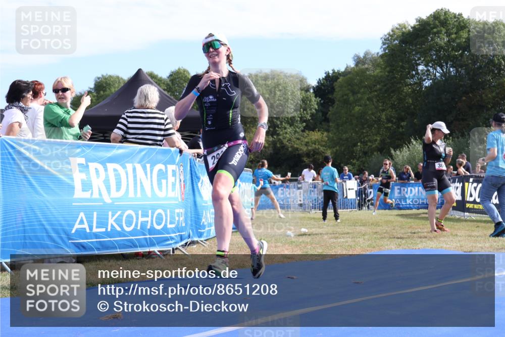 31.08.2025 - Elbe Triathlon Hamburg Strokosch-Dieckow http://msf.ph/oto/8651208 31.08.2025 10:40:06 Ziel 293, 553 meine-sportfotos.de