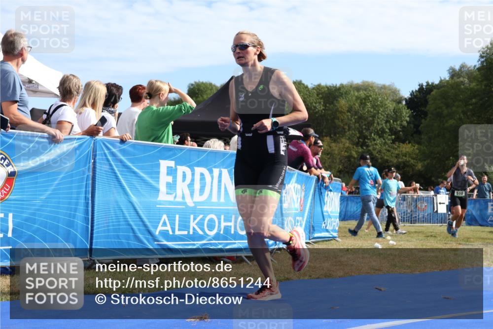 31.08.2025 - Elbe Triathlon Hamburg Strokosch-Dieckow http://msf.ph/oto/8651244 31.08.2025 10:42:07 Ziel 246, 596 meine-sportfotos.de