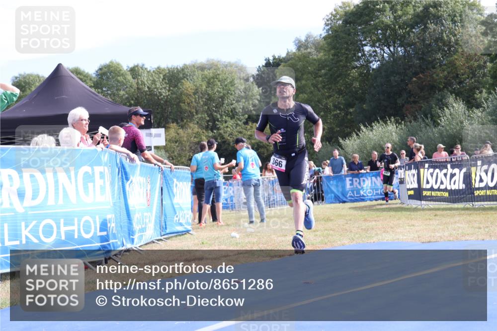 31.08.2025 - Elbe Triathlon Hamburg Strokosch-Dieckow http://msf.ph/oto/8651286 31.08.2025 10:43:11 Ziel 276, 366 meine-sportfotos.de