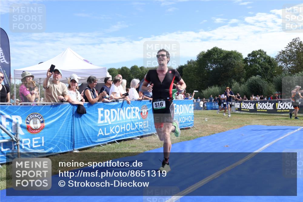 31.08.2025 - Elbe Triathlon Hamburg Strokosch-Dieckow http://msf.ph/oto/8651319 31.08.2025 10:44:41 Ziel 439, 468, 516 meine-sportfotos.de