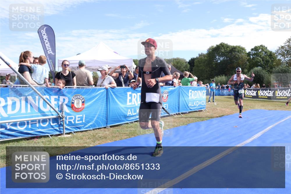 31.08.2025 - Elbe Triathlon Hamburg Strokosch-Dieckow http://msf.ph/oto/8651333 31.08.2025 10:44:55 Ziel 367, 672 meine-sportfotos.de