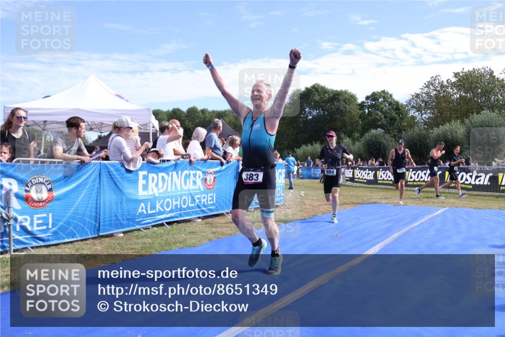 31.08.2025 - Elbe Triathlon Hamburg Strokosch-Dieckow http://msf.ph/oto/8651349 31.08.2025 10:45:16 Ziel 383, 532 meine-sportfotos.de