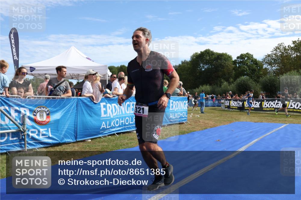 31.08.2025 - Elbe Triathlon Hamburg Strokosch-Dieckow http://msf.ph/oto/8651385 31.08.2025 10:46:32 Ziel 321, 429 meine-sportfotos.de