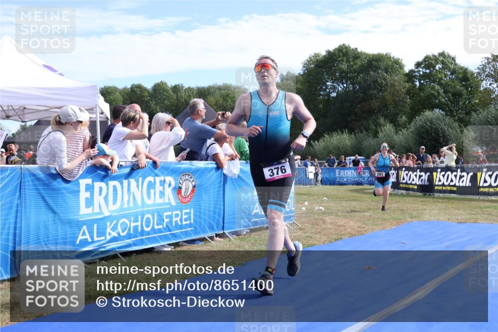 31.08.2025 - Elbe Triathlon Hamburg Strokosch-Dieckow http://msf.ph/oto/8651400 31.08.2025 10:46:53 Ziel 281, 376 meine-sportfotos.de