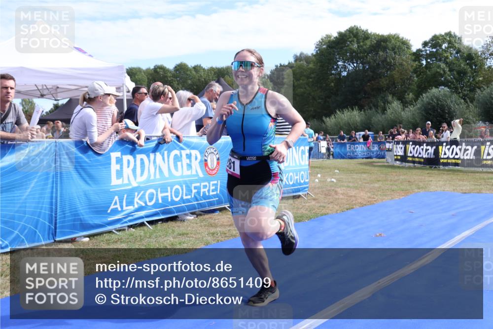 31.08.2025 - Elbe Triathlon Hamburg Strokosch-Dieckow http://msf.ph/oto/8651409 31.08.2025 10:46:56 Ziel 281, 376 meine-sportfotos.de