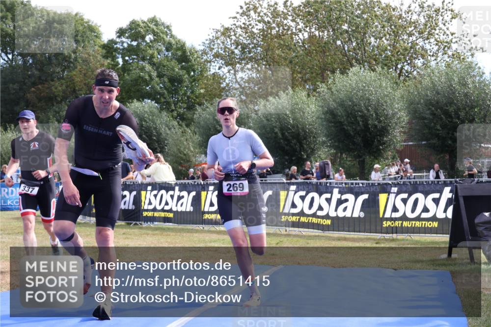 31.08.2025 - Elbe Triathlon Hamburg Strokosch-Dieckow http://msf.ph/oto/8651415 31.08.2025 10:47:09 Ziel 269, 334, 337, 373 meine-sportfotos.de
