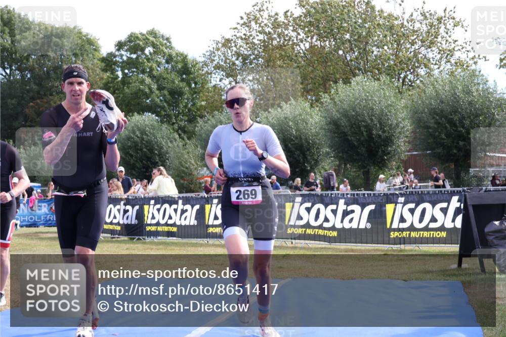 31.08.2025 - Elbe Triathlon Hamburg Strokosch-Dieckow http://msf.ph/oto/8651417 31.08.2025 10:47:09 Ziel 269, 334, 337, 373 meine-sportfotos.de