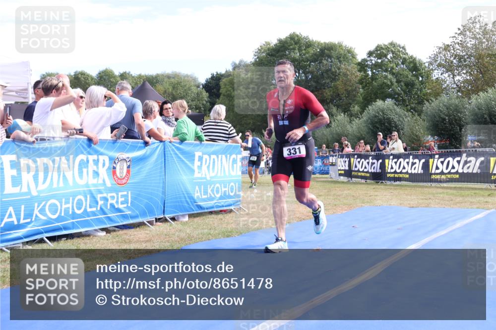 31.08.2025 - Elbe Triathlon Hamburg Strokosch-Dieckow http://msf.ph/oto/8651478 31.08.2025 10:48:16 Ziel 331, 529 meine-sportfotos.de