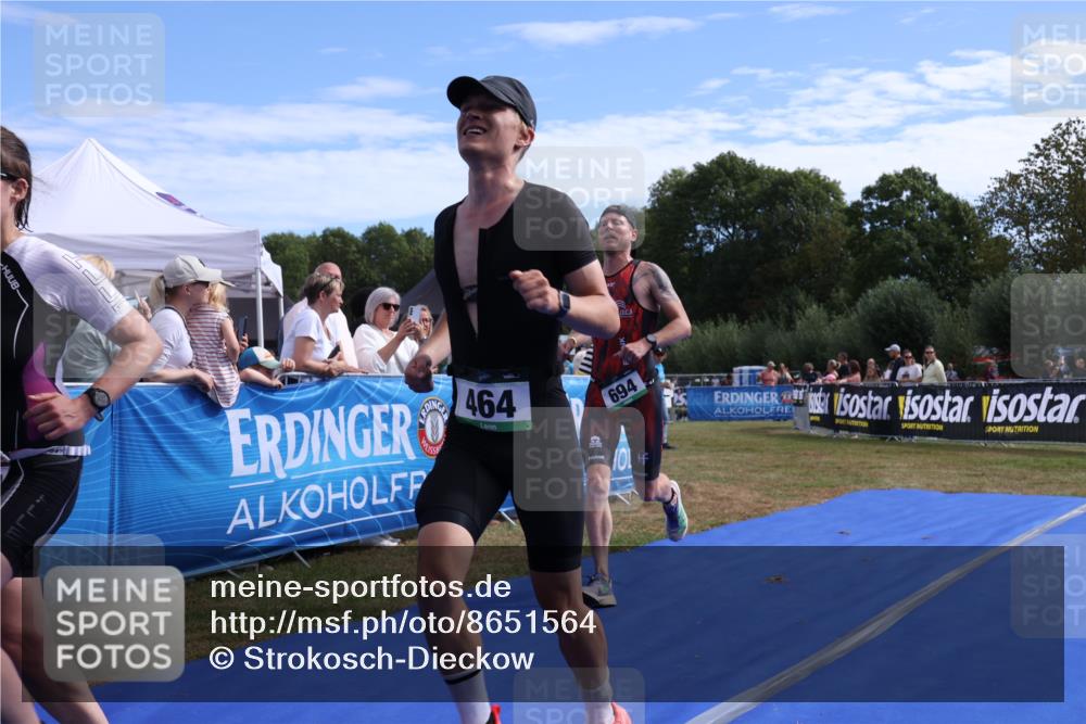 31.08.2025 - Elbe Triathlon Hamburg Strokosch-Dieckow http://msf.ph/oto/8651564 31.08.2025 10:50:26 Ziel 247, 430, 464, 694 meine-sportfotos.de