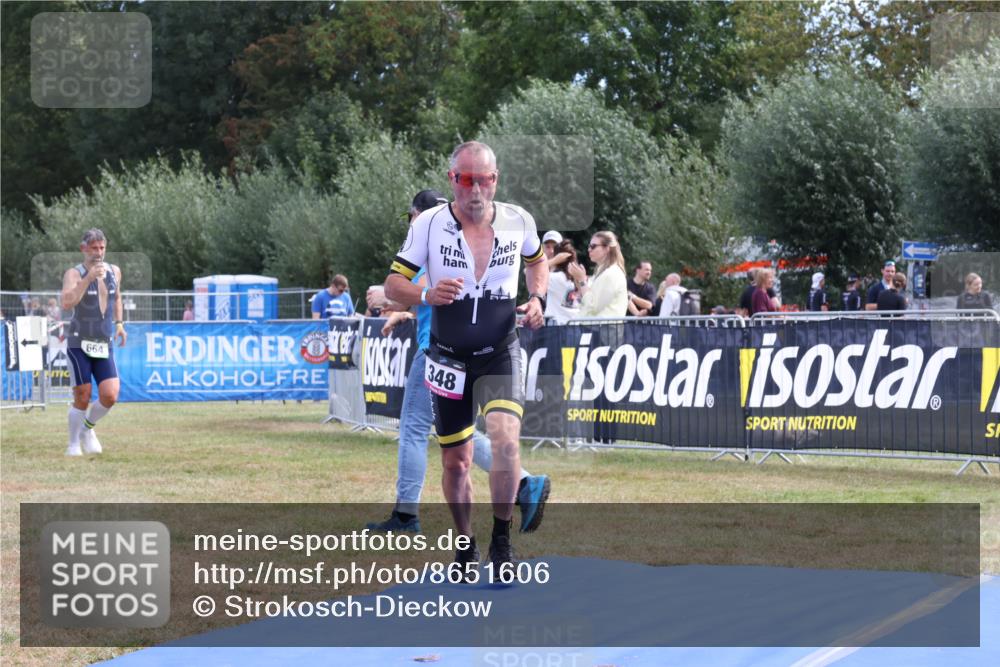 31.08.2025 - Elbe Triathlon Hamburg Strokosch-Dieckow http://msf.ph/oto/8651606 31.08.2025 10:51:21 Ziel 249, 348, 378 meine-sportfotos.de