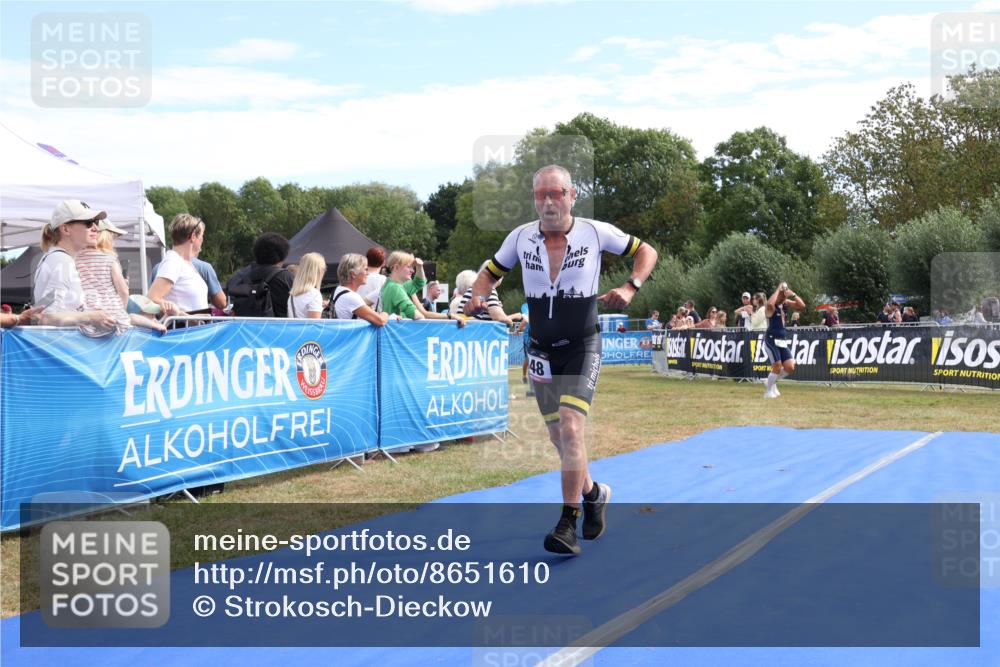 31.08.2025 - Elbe Triathlon Hamburg Strokosch-Dieckow http://msf.ph/oto/8651610 31.08.2025 10:51:24 Ziel 348 meine-sportfotos.de