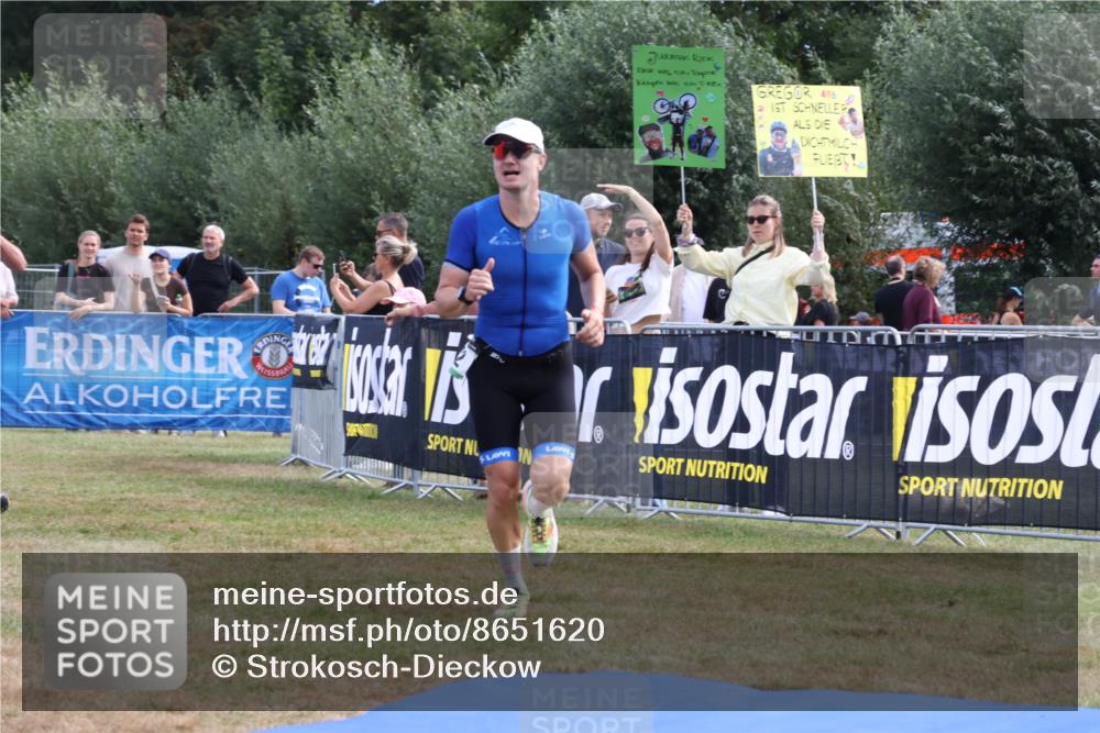 31.08.2025 - Elbe Triathlon Hamburg Strokosch-Dieckow http://msf.ph/oto/8651620 31.08.2025 10:52:16 Ziel 299, 602 meine-sportfotos.de