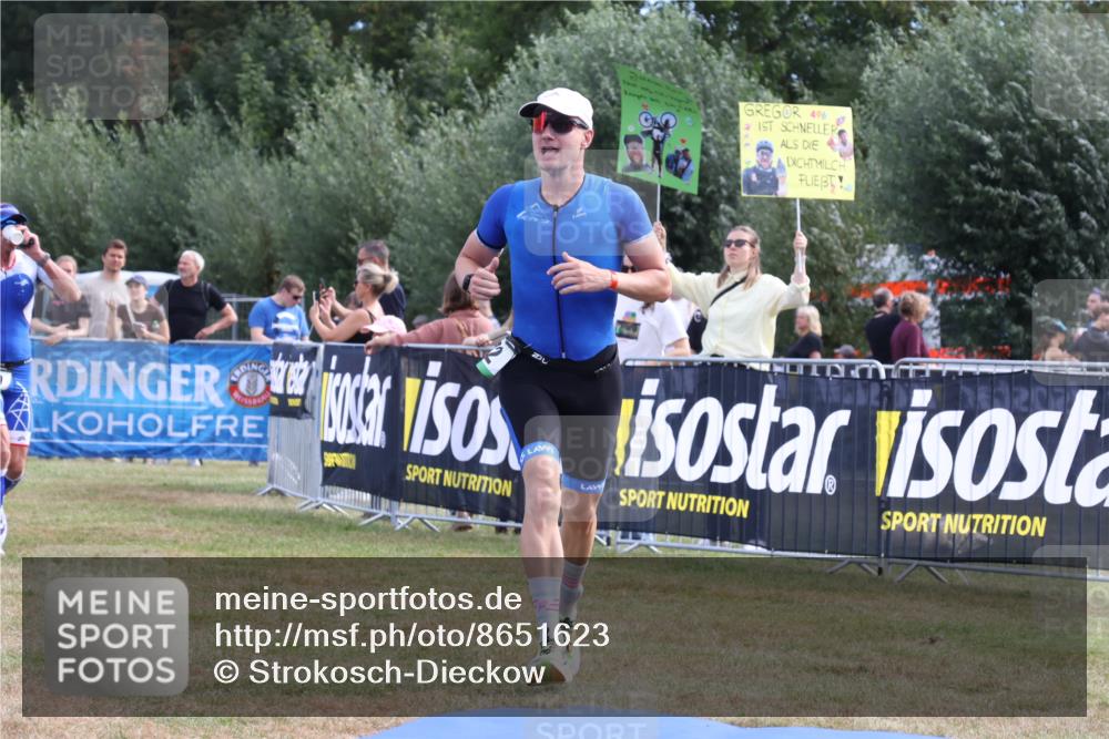 31.08.2025 - Elbe Triathlon Hamburg Strokosch-Dieckow http://msf.ph/oto/8651623 31.08.2025 10:52:17 Ziel 299, 602 meine-sportfotos.de