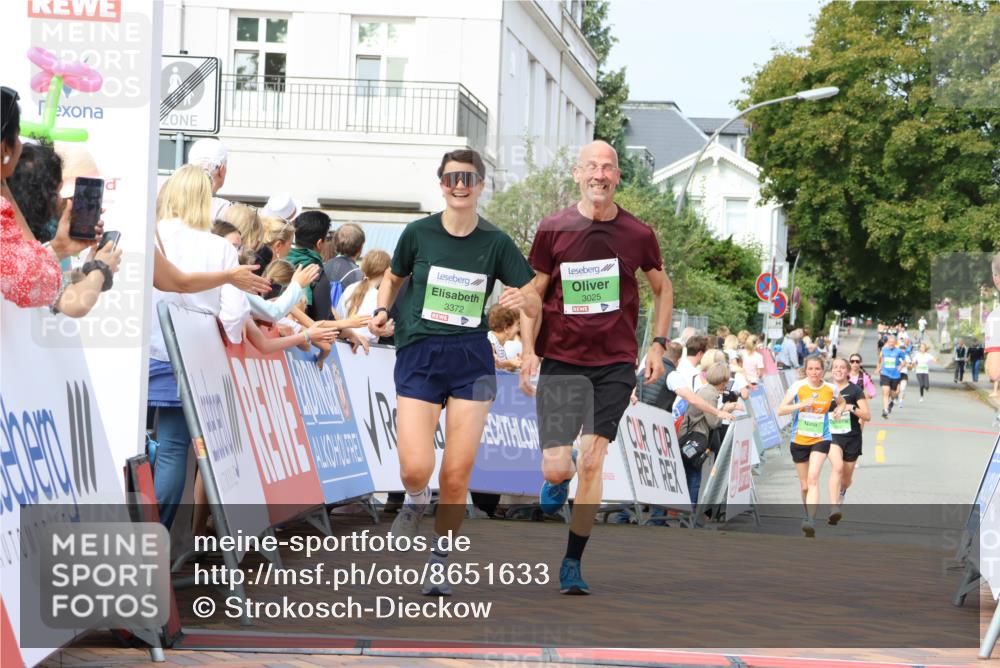 31.08.2025 - 21. Blankeneser Heldenlauf Strokosch-Dieckow http://msf.ph/oto/8651633 31.08.2025 11:12:56 Ziel 3623, 3025, 3372, 3505, 3412 meine-sportfotos.de