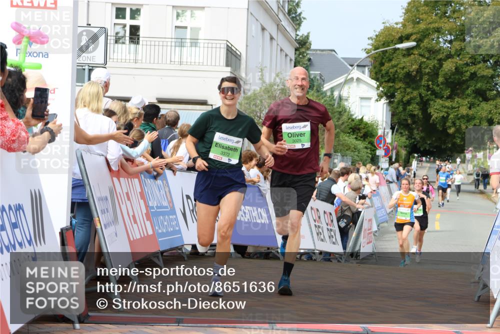 31.08.2025 - 21. Blankeneser Heldenlauf Strokosch-Dieckow http://msf.ph/oto/8651636 31.08.2025 11:12:56 Ziel 3623, 3025, 3372, 3505, 3412 meine-sportfotos.de