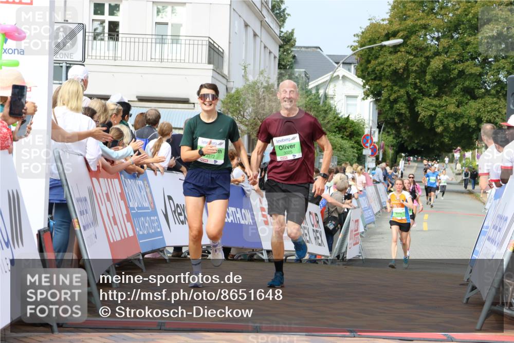 31.08.2025 - 21. Blankeneser Heldenlauf Strokosch-Dieckow http://msf.ph/oto/8651648 31.08.2025 11:12:56 Ziel 3623, 3025, 3372, 3505, 3412 meine-sportfotos.de