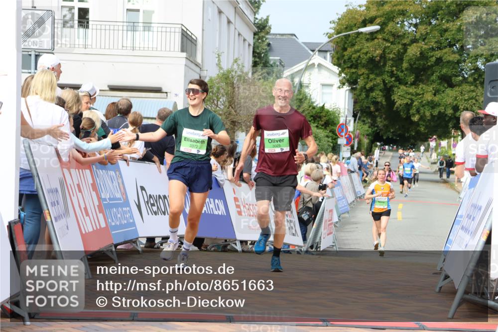 31.08.2025 - 21. Blankeneser Heldenlauf Strokosch-Dieckow http://msf.ph/oto/8651663 31.08.2025 11:12:56 Ziel 3623, 3025, 3372, 3505, 3412 meine-sportfotos.de