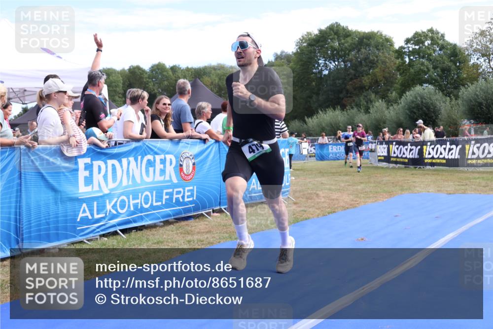 31.08.2025 - Elbe Triathlon Hamburg Strokosch-Dieckow http://msf.ph/oto/8651687 31.08.2025 10:53:44 Ziel 374, 434, 479 meine-sportfotos.de