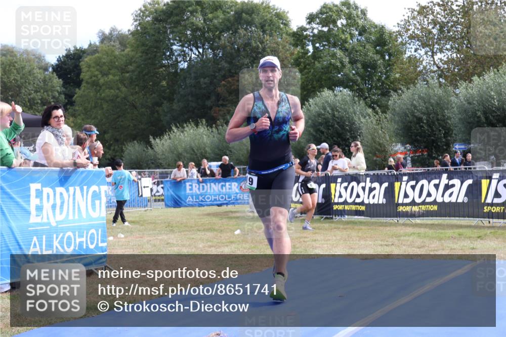 31.08.2025 - Elbe Triathlon Hamburg Strokosch-Dieckow http://msf.ph/oto/8651741 31.08.2025 10:55:30 Ziel 619 meine-sportfotos.de