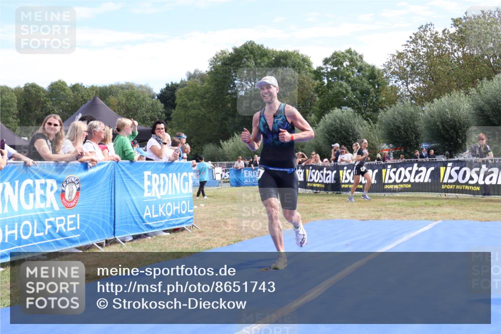 31.08.2025 - Elbe Triathlon Hamburg Strokosch-Dieckow http://msf.ph/oto/8651743 31.08.2025 10:55:30 Ziel 619 meine-sportfotos.de