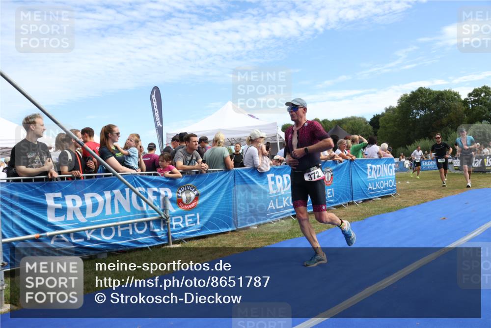 31.08.2025 - Elbe Triathlon Hamburg Strokosch-Dieckow http://msf.ph/oto/8651787 31.08.2025 10:56:34 Ziel 290, 372, 384, 470, 728 meine-sportfotos.de