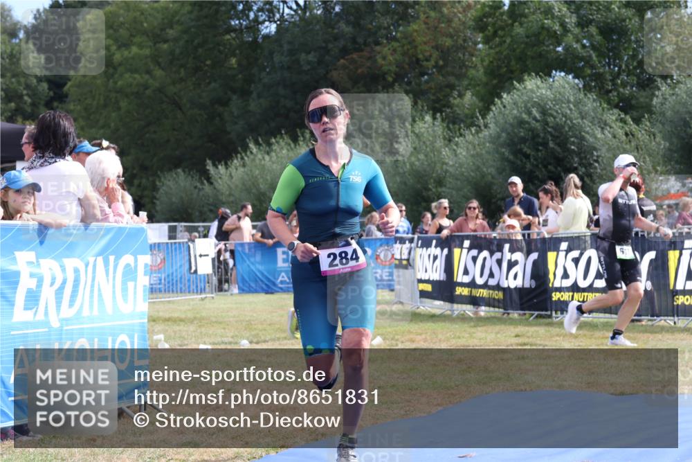 31.08.2025 - Elbe Triathlon Hamburg Strokosch-Dieckow http://msf.ph/oto/8651831 31.08.2025 10:57:36 Ziel 284 meine-sportfotos.de