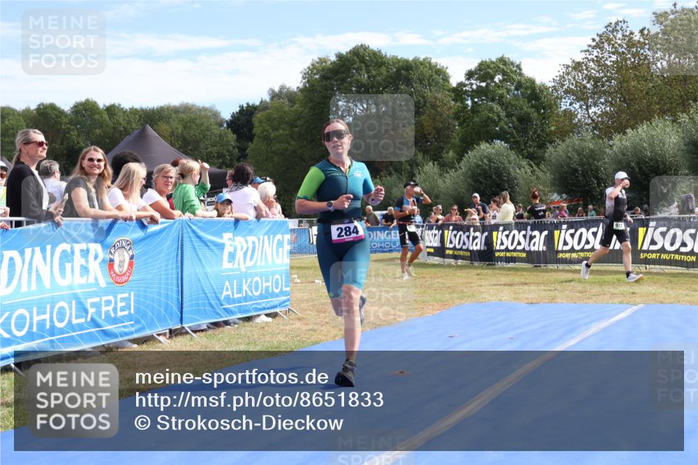 31.08.2025 - Elbe Triathlon Hamburg Strokosch-Dieckow http://msf.ph/oto/8651833 31.08.2025 10:57:36 Ziel 284 meine-sportfotos.de