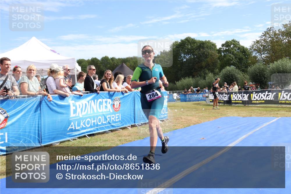 31.08.2025 - Elbe Triathlon Hamburg Strokosch-Dieckow http://msf.ph/oto/8651836 31.08.2025 10:57:37 Ziel 284 meine-sportfotos.de